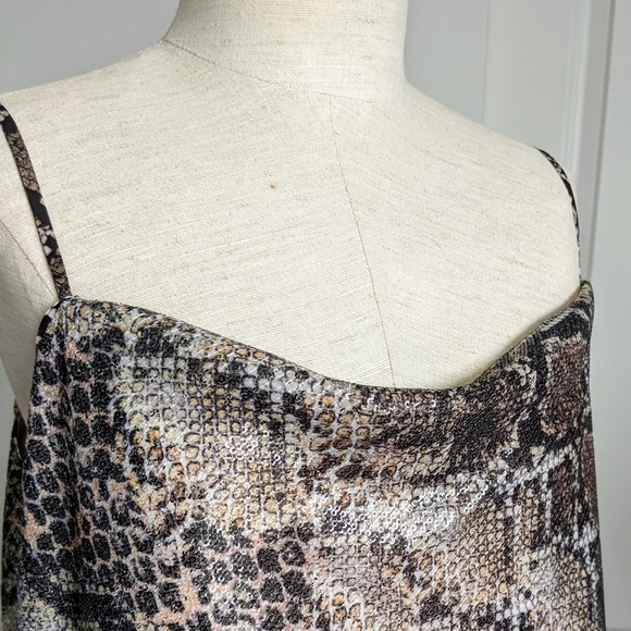Elie Tahari Blouse Sleeveless Sequin Snake Print Draped Neck Truffle Black L NWT - Picture 11 of 16